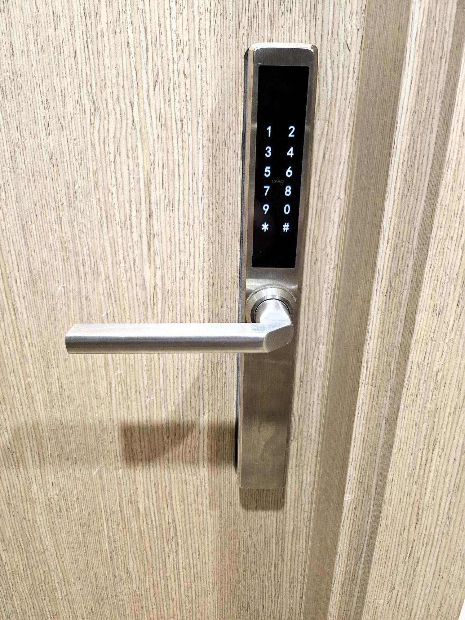Kauno Apartamentai King Size Bed Kaunas Ngoại thất bức ảnh